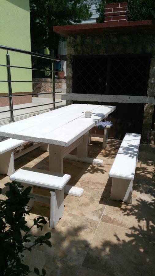 Vila Dadic Apartment Karlobag